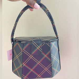 Vintage Box Style Handbag